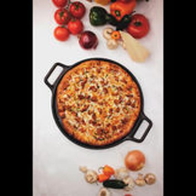 Chicken Tikka Pizza Feast.